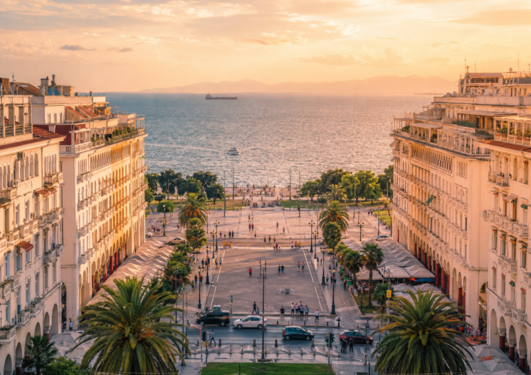 how many days in Thessaloniki